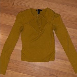 Long sleeve top